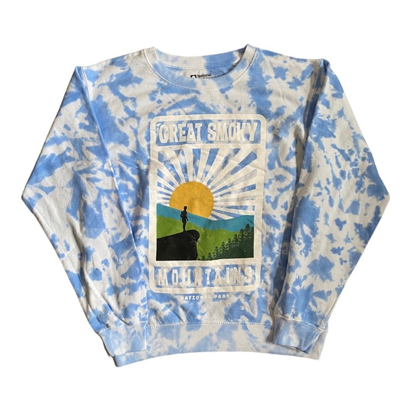 National Park Foundation Tops - NEW Great Smoky Mountains National Park Foundation Tie Dye Sweatshirt Size M